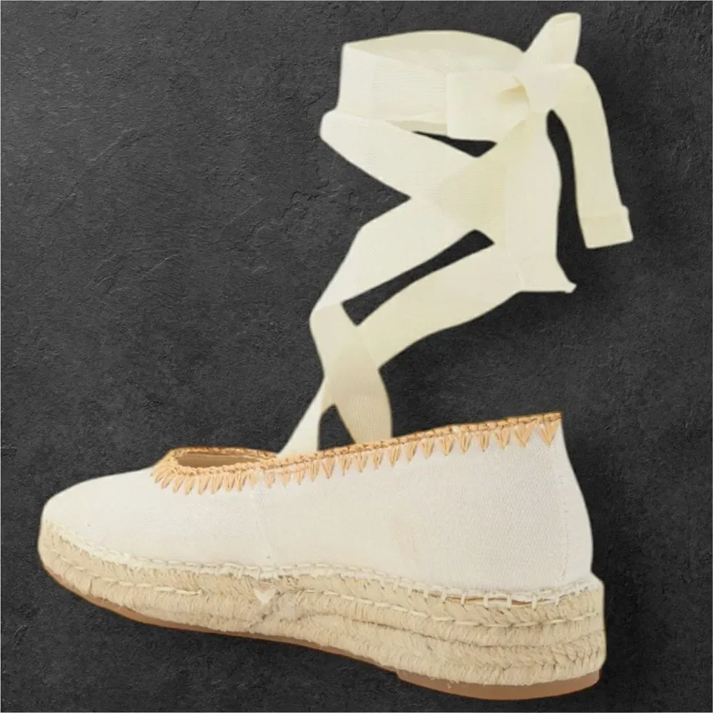 DOLCE VITA Women’s Morgan Espadrilles Flats in the Size 9.5 in Ivory Canvas